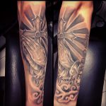 modern tattoo - jesus - pray - black and grey -