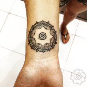 symbol tattoo, hand poking